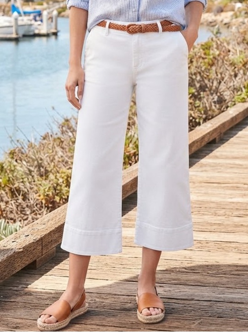 Old Navy White Wide Leg Cropped Capri Pants Size 4 NEW!